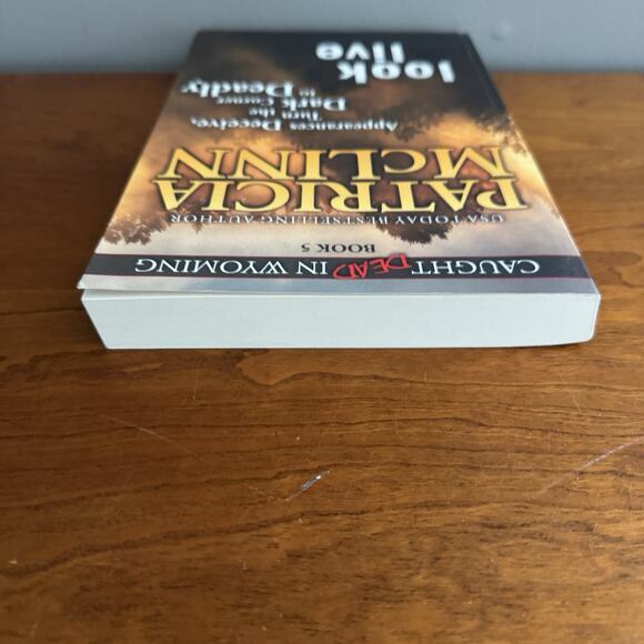 Look Live Caught Dead in Wyoming by Patricia McLinn Mystery Detective Paperback - Picture 7 of 7